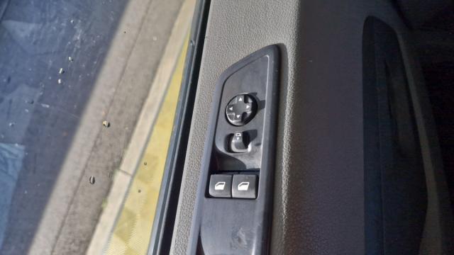 Citroen Jumpy image 3