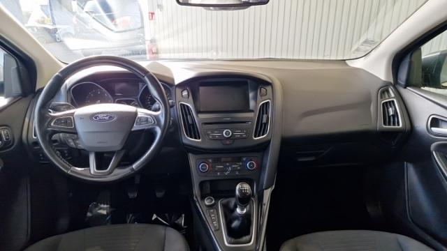 Ford Focus image 4