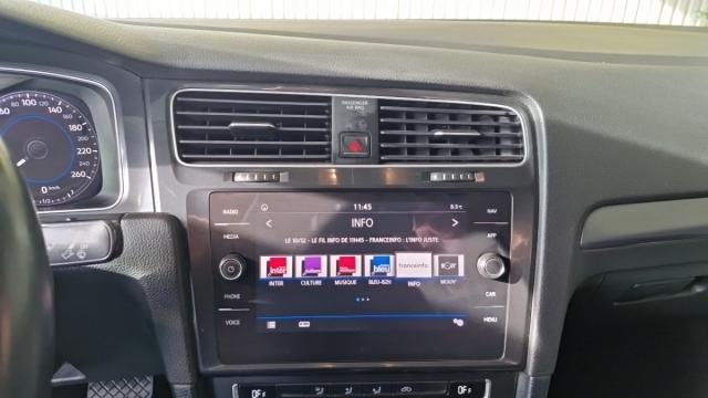 Volkswagen Golf image 7