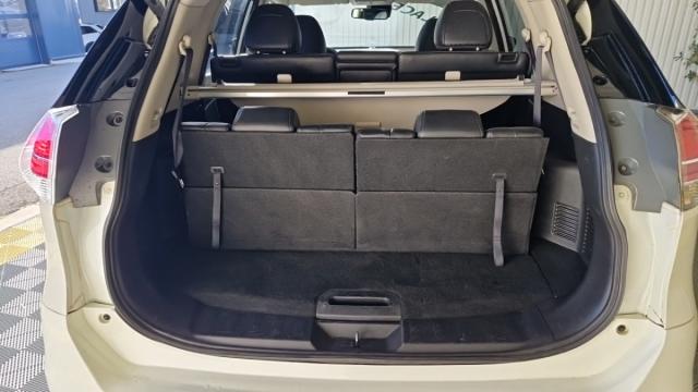 Nissan X-Trail image 3