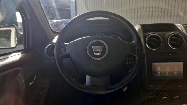 Dacia Duster image 1