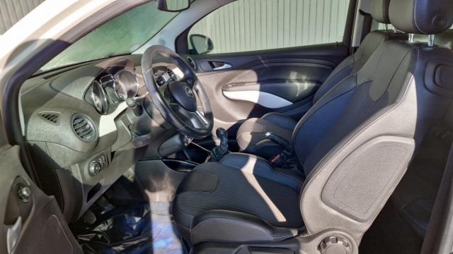 Opel Adam image 2