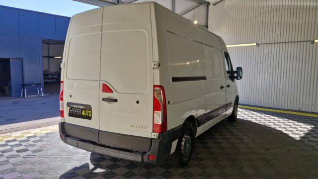 Renault Master image 9