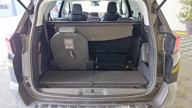 Peugeot 5008 image 3