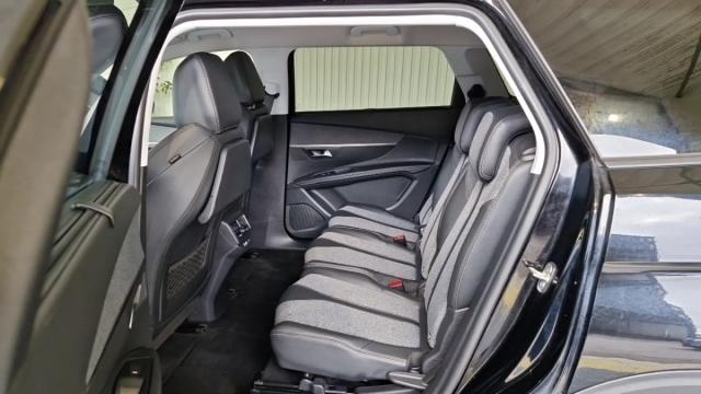 Peugeot 5008 image 5