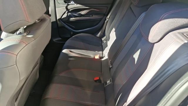 Peugeot 308 image 7