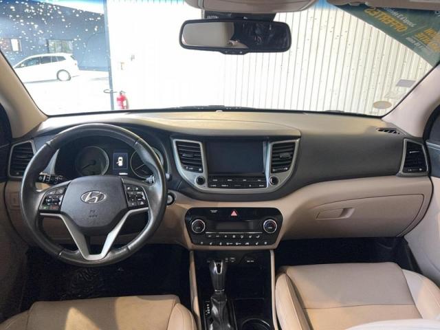 Hyundai Tucson image 8