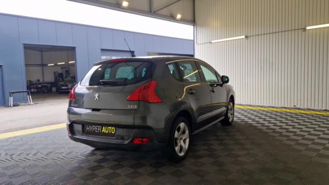 Peugeot 3008 image 1