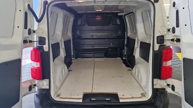 Opel Vivaro image 4