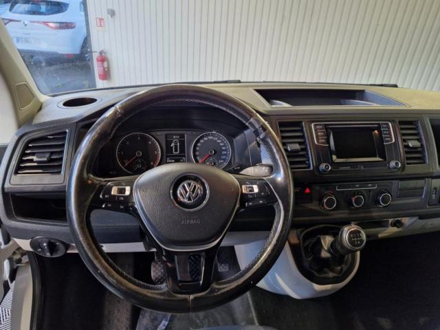 Volkswagen Transporter image 7