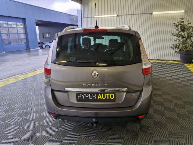 Renault Grand Scénic image 2