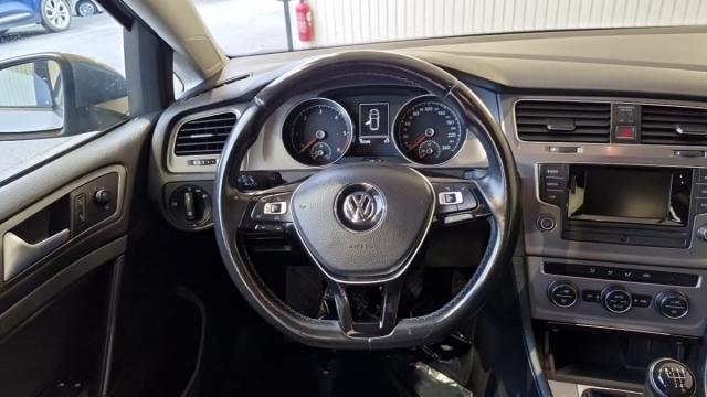 Volkswagen Golf image 2