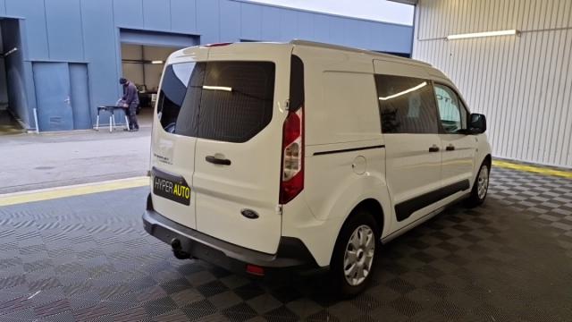 Ford Transit Connect image 9