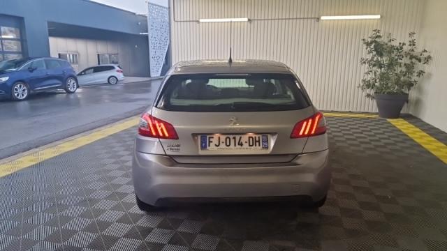 Peugeot 308 image 6