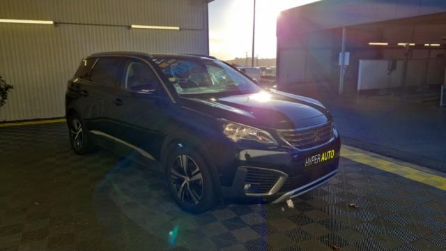 Peugeot 5008 image 4