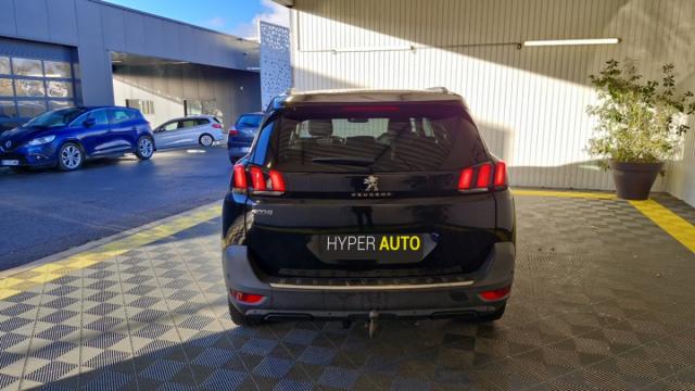 Peugeot 5008 image 7