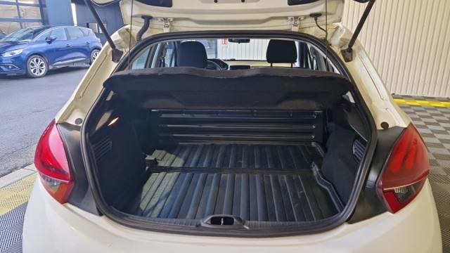 Peugeot 208 Affaire image 9
