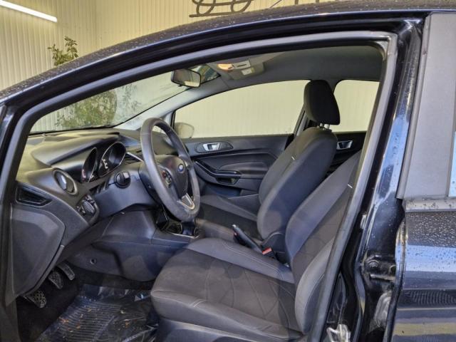 Ford Fiesta image 2