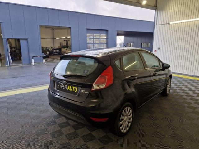 Ford Fiesta image 7