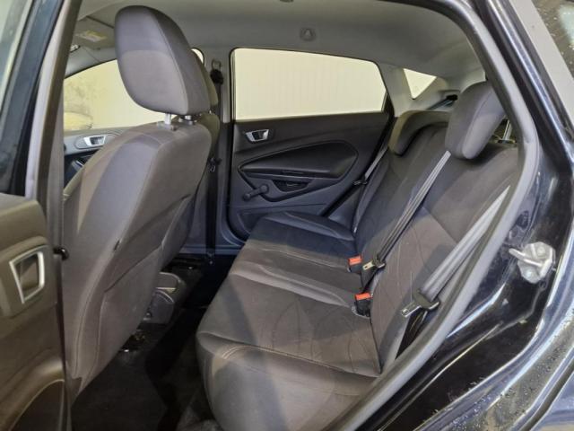 Ford Fiesta image 9