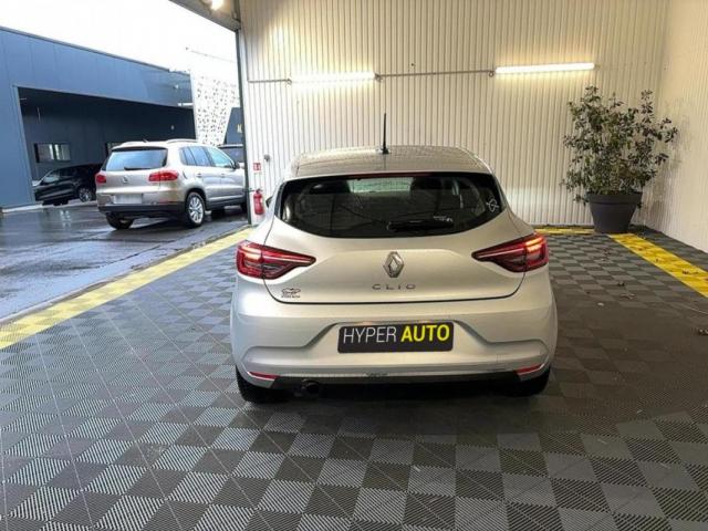 Renault Clio image 7