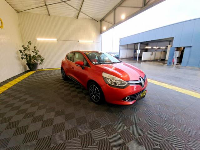 Renault Clio image 9