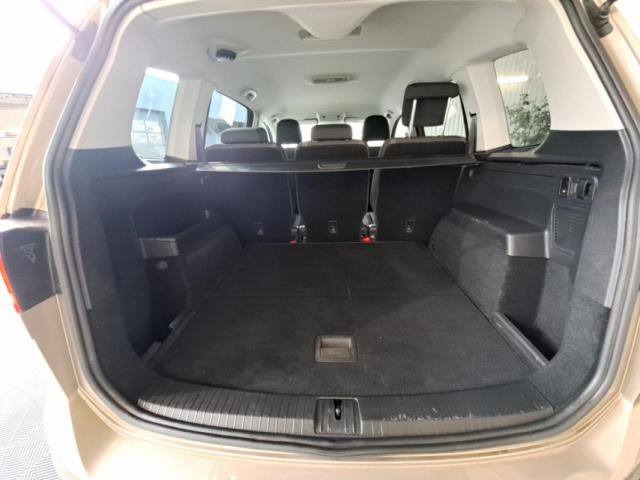 Volkswagen Touran image 4