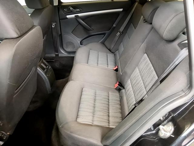 Skoda Octavia image 9
