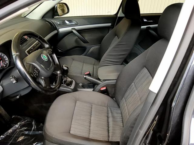 Skoda Octavia image 7