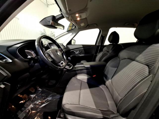 Renault Scénic image 9