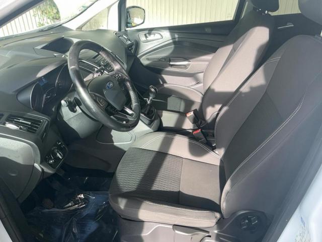 Ford C-Max image 2