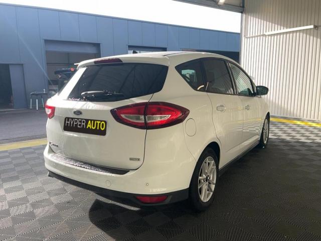 Ford C-Max image 5