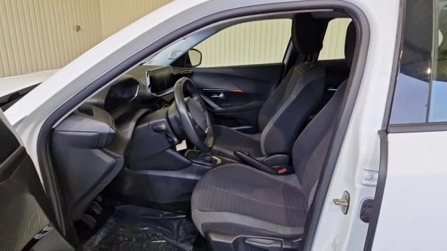 Peugeot 2008 image 5