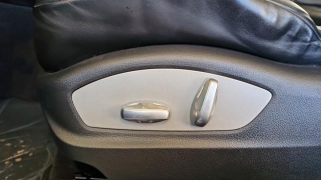 Porsche Cayenne image 6