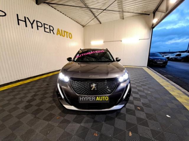 Peugeot 2008 image 2