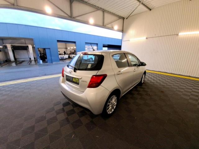 Toyota Yaris image 7