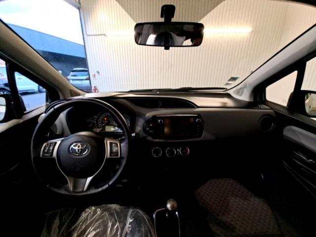 Toyota Yaris image 3