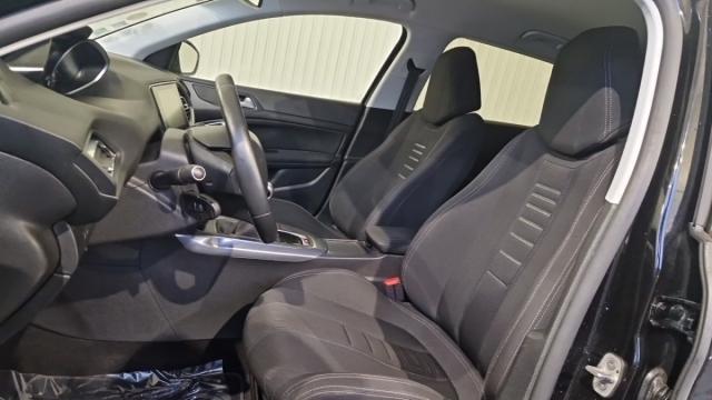 Peugeot 308 image 7