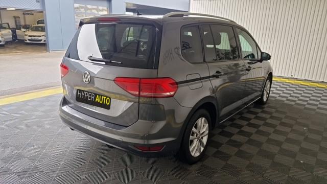 Volkswagen Touran image 2