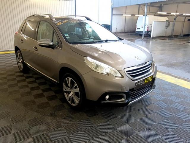 Peugeot 2008 image 1