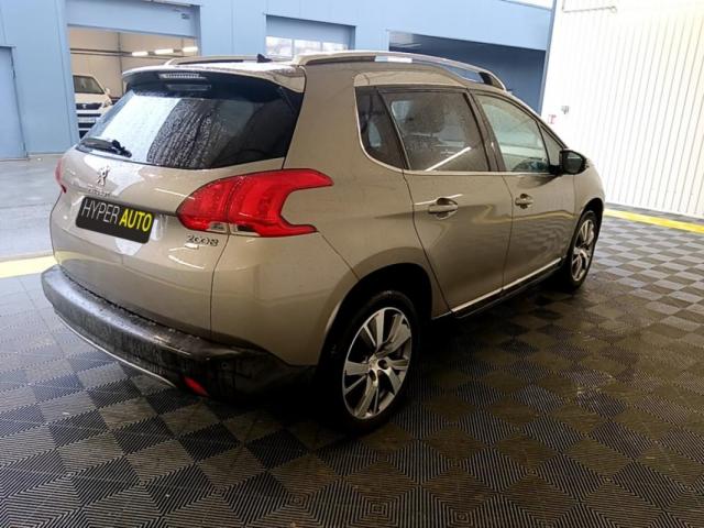 Peugeot 2008 image 9