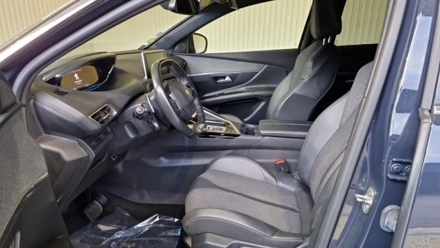 Peugeot 3008 image 9