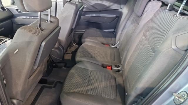 Peugeot 5008 image 5