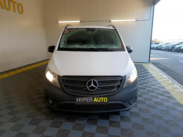 Mercedes Benz Vito image 3