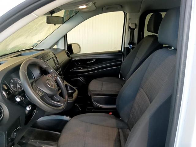 Mercedes Benz Vito image 4