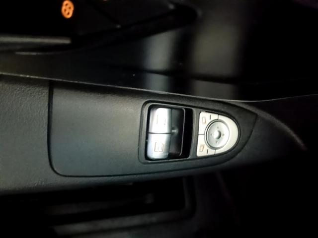 Mercedes Benz Vito image 7