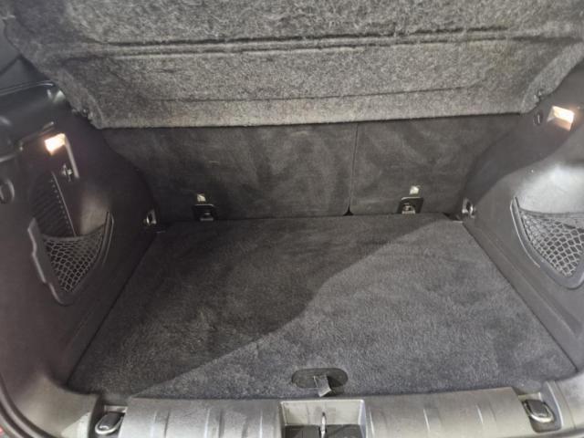 Jeep Renegade image 6