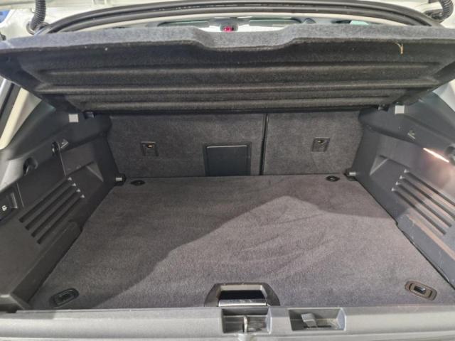 Peugeot 3008 image 3