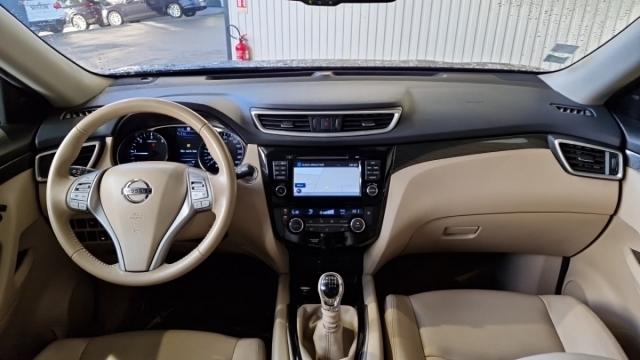 Nissan X-Trail image 8