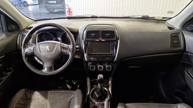 Peugeot 4008 image 3
